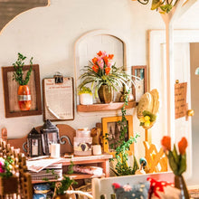 Laden Sie das Bild in den Galerie-Viewer, Miniaturhaus - Das Blumenhaus von Miller