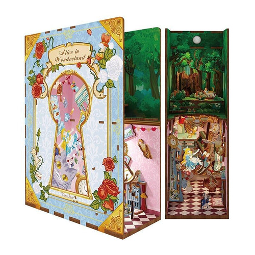 Book Nook - Alice im Wunderland