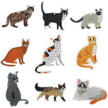 Laden Sie das Bild in den Galerie-Viewer, Schlüsselanhänger Diamond Painting 5D Katzen 9 Stück