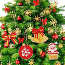 Laden Sie das Bild in den Galerie-Viewer, Schlüsselanhänger Diamond Painting 5D Set 2 Weihnachten 8 Stück