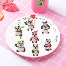 Laden Sie das Bild in den Galerie-Viewer, Aufkleber-Set Diamond Painting mit Pandas