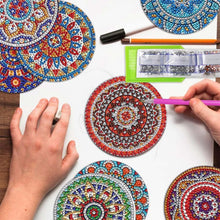 Laden Sie das Bild in den Galerie-Viewer, Untersetzer Diamond Art Mandala