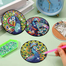 Laden Sie das Bild in den Galerie-Viewer, Untersetzer Diamond Painting 5D mit Pfau