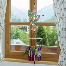 Laden Sie das Bild in den Galerie-Viewer, Windspiel Diamond Painting mit Kolibri