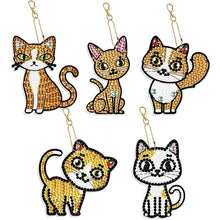 Laden Sie das Bild in den Galerie-Viewer, Schlüsselanhänger Diamond Art Katzen 5 Stück