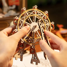 Laden Sie das Bild in den Galerie-Viewer, 3D Puzzle - Spieluhr Karneval bei Sonnenuntergang