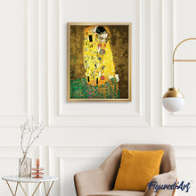 Laden Sie das Bild in den Galerie-Viewer, Malen nach Zahlen für Erwachsene | Klimt - Der Kuss | Figured'Art