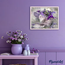 Laden Sie das Bild in den Galerie-Viewer, Malen nach Zahlen für Erwachsene | Katze mit violettem Hut | Figured'Art