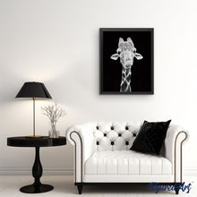 Laden Sie das Bild in den Galerie-Viewer, Malen nach Zahlen für Erwachsene | Giraffe in schwarzweiß | Figured'Art