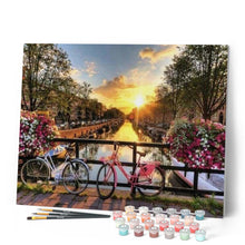 Laden Sie das Bild in den Galerie-Viewer, Malen nach Zahlen für Erwachsene | Morgengrauen in Amsterdam | Figured'Art