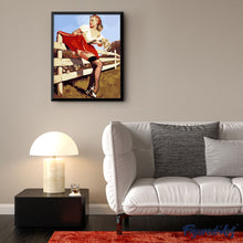 Laden Sie das Bild in den Galerie-Viewer, Vintage Pin-up mit Zaun