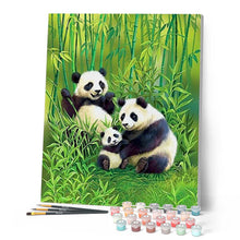 Laden Sie das Bild in den Galerie-Viewer, Malen nach Zahlen für Erwachsene | Pandafamilie | Figured'Art
