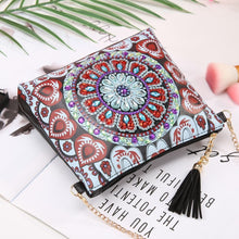 Laden Sie das Bild in den Galerie-Viewer, Diamond Painting Handtasche - Karminrotes Mandala