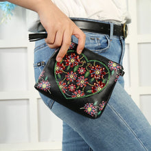 Laden Sie das Bild in den Galerie-Viewer, Diamond Painting Handtasche - Mitternachts Herzstrauß