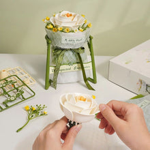 Laden Sie das Bild in den Galerie-Viewer, 3D Puzzle - Weiße Kamelie