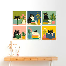 Laden Sie das Bild in den Galerie-Viewer, Mini Serie Malen nach Zahlen 20x20 cm (6 Stück) - Literarische Katzen