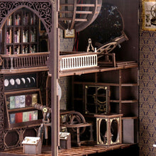 Laden Sie das Bild in den Galerie-Viewer, Book Nook - Astronomiemuseum