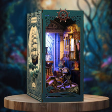 Laden Sie das Bild in den Galerie-Viewer, Book Nook - Rätsel auf dem Meeresgrund