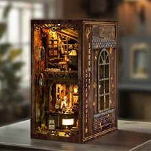 Laden Sie das Bild in den Galerie-Viewer, Book Nook - Café der Gelassenheit