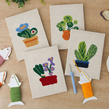 Laden Sie das Bild in den Galerie-Viewer, Punch Needle Set (4 Stück) mit Rahmen - Botanische Stimmung