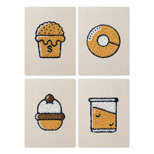 Laden Sie das Bild in den Galerie-Viewer, Punch Needle Set (4 Stück) mit Rahmen​ - Dessertliebhaber 1 Figured'Art