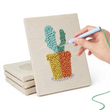 Laden Sie das Bild in den Galerie-Viewer, Punch Needle Set (4 Stück) mit Rahmen - Bunte Pflanzen