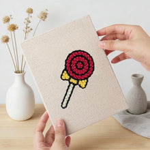 Laden Sie das Bild in den Galerie-Viewer, Punch Needle Set (4 Stück) mit Rahmen - Süßes &amp; Street Food