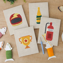 Laden Sie das Bild in den Galerie-Viewer, Punch Needle Set (4 Stück) mit Rahmen - Champion Geist