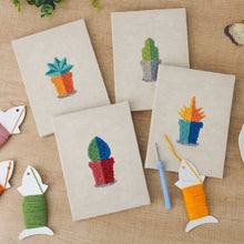 Laden Sie das Bild in den Galerie-Viewer, Punch Needle Set (4 Stück) mit Rahmen - Mini Indoor Garten 2