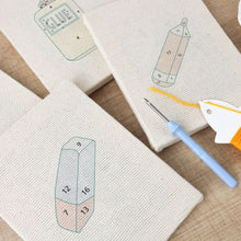 Laden Sie das Bild in den Galerie-Viewer, Punch Needle Set (4 Stück) mit Rahmen - Kunst &amp; Bastel Kollektion