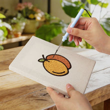 Laden Sie das Bild in den Galerie-Viewer, Punch Needle Set (4 Stück) mit Rahmen - Süß &amp; Herzhaft
