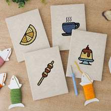 Laden Sie das Bild in den Galerie-Viewer, Punch Needle Set (4 Stück) mit Rahmen - Dessert Köstlichkeiten