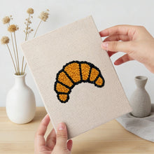 Laden Sie das Bild in den Galerie-Viewer, Punch Needle Set (4 Stück) mit Rahmen - Frühstücks Leckereien 2
