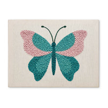 Laden Sie das Bild in den Galerie-Viewer, Punch Needle mit Rahmen - Azurblauer Schmetterling Figured'Art
