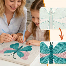 Laden Sie das Bild in den Galerie-Viewer, Punch Needle mit Rahmen - Azurblauer Schmetterling