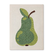 Laden Sie das Bild in den Galerie-Viewer, Punch Needle mit Rahmen - Frische Birne Figured'Art