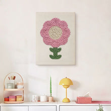 Laden Sie das Bild in den Galerie-Viewer, Punch Needle mit Rahmen - Rosa Blütenblätter