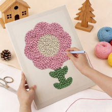 Laden Sie das Bild in den Galerie-Viewer, Punch Needle mit Rahmen - Rosa Blütenblätter