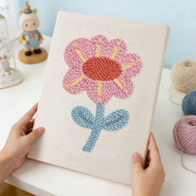 Laden Sie das Bild in den Galerie-Viewer, Punch Needle mit Rahmen - Sanfte Blume