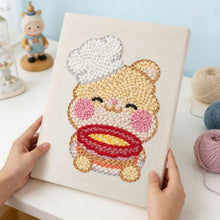 Laden Sie das Bild in den Galerie-Viewer, Punch Needle mit Rahmen - Backender Hase