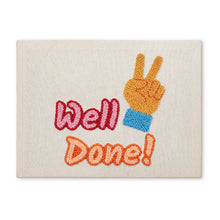 Laden Sie das Bild in den Galerie-Viewer, Punch Needle mit Rahmen - Well Done Figured'Art
