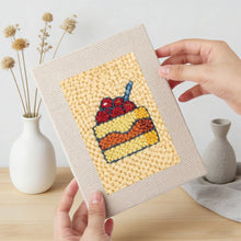 Laden Sie das Bild in den Galerie-Viewer, Punch Needle Set (4 Stück) mit Rahmen - Leckere Favoriten 2