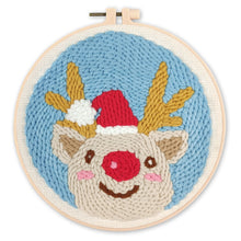 Laden Sie das Bild in den Galerie-Viewer, Punch Needle set Rentier mit roter Nase