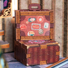 Laden Sie das Bild in den Galerie-Viewer, Book Nook - Seelenreise-Agentur