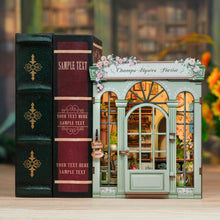 Laden Sie das Bild in den Galerie-Viewer, Book Nook - Blumenladen an der Champs-Élysées