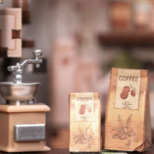 Laden Sie das Bild in den Galerie-Viewer, Miniaturhaus - Sonniges Café