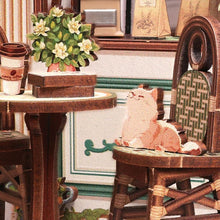 Laden Sie das Bild in den Galerie-Viewer, Miniaturhaus - Sonniges Café