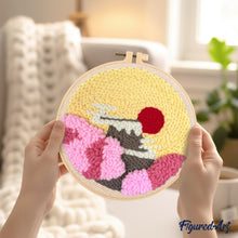 Laden Sie das Bild in den Galerie-Viewer, Punch Needle Aufgehende Sonne und Kirschblüten