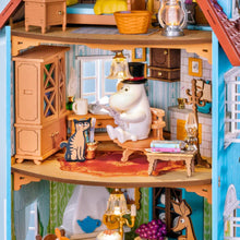 Laden Sie das Bild in den Galerie-Viewer, Miniaturhaus - Moomin-Haus