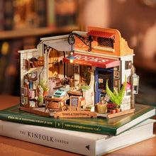 Laden Sie das Bild in den Galerie-Viewer, Miniaturhaus - Die Eckbibliothek